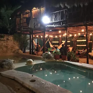 Lobo Bed & Breakfast Tulum